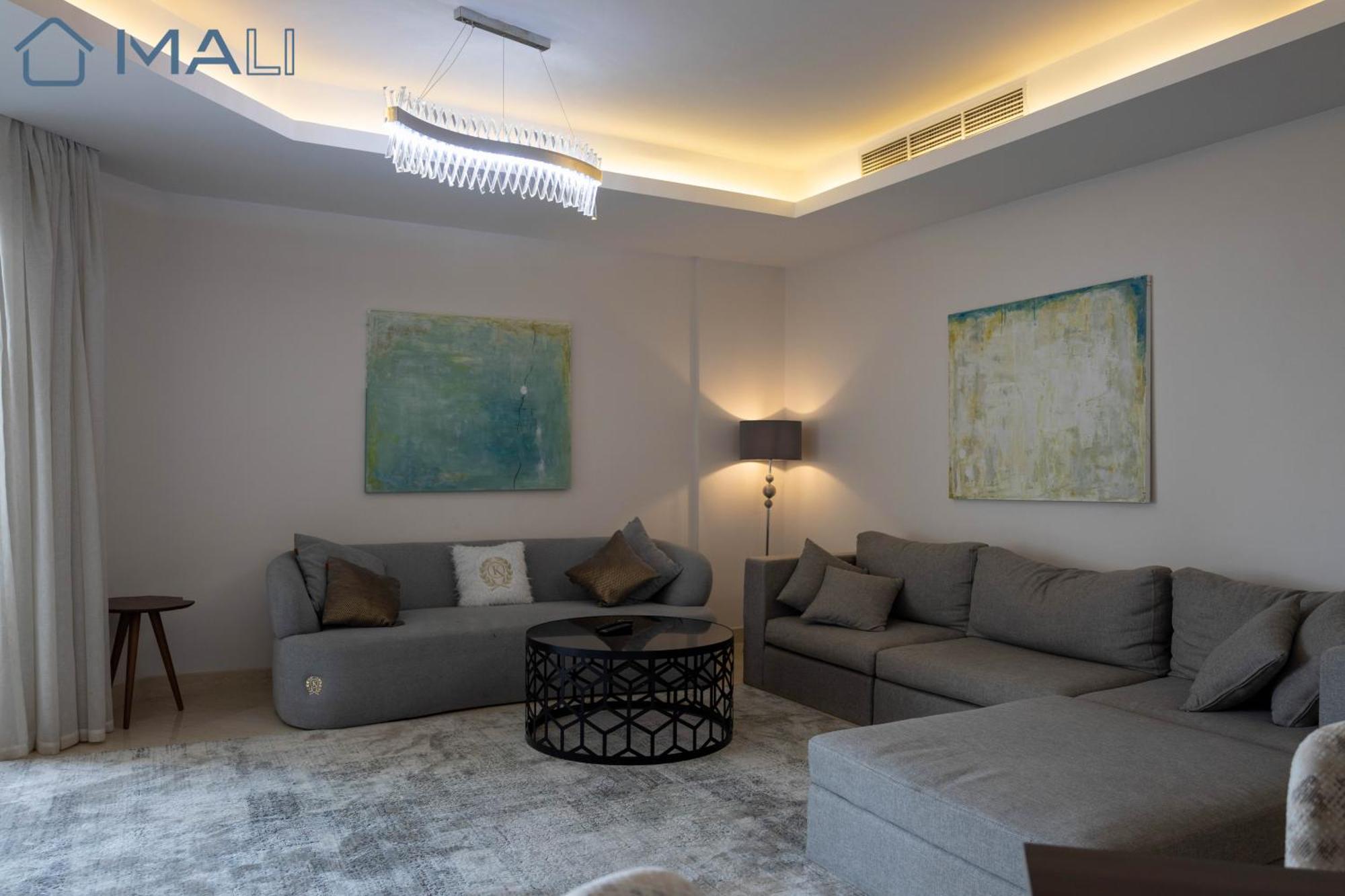 Festival Elegant 3br Apartment *
