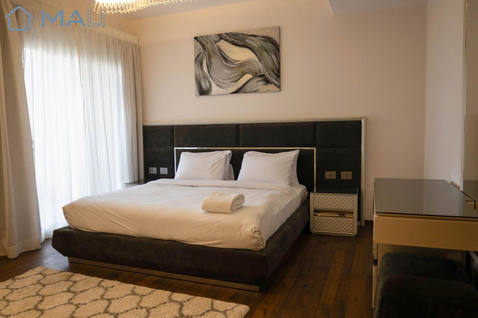 Festival Elegant 3br Apartment